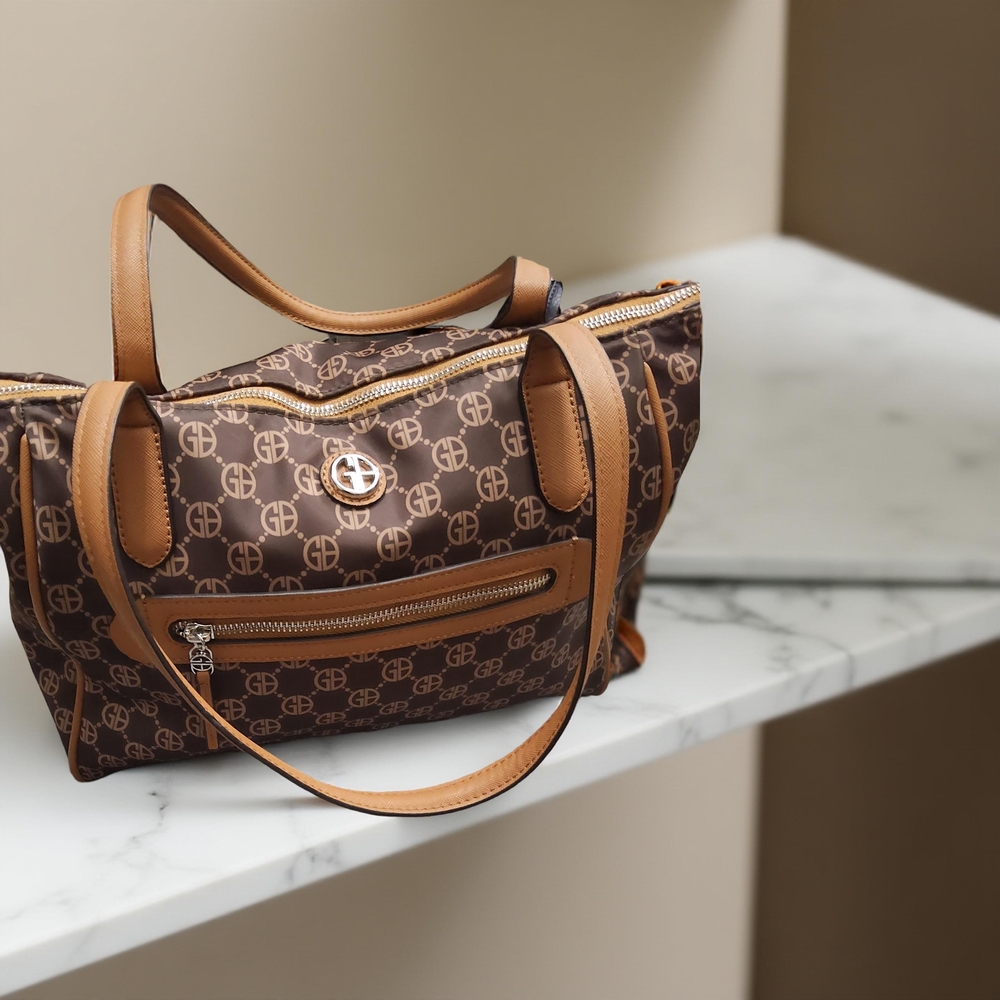 Customer Return Giani Bernini Logo nylon Tote Bag